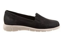 Universal -Women Shoes Store 3010 00749 2110 064 9