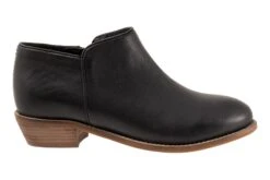 Rocklin -Women Shoes Store S1457 001 outside